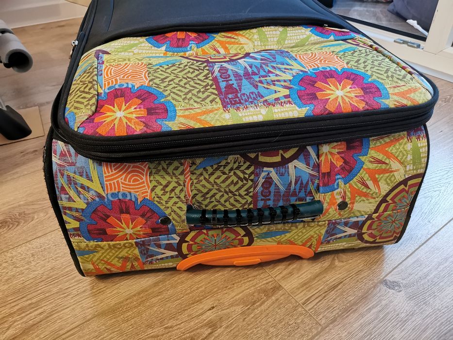 Troler Rio Ella Icon, 77 x 46 x 29 cm, 4 roti, poliester impermeabil