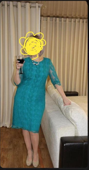 Продам платье гипюр