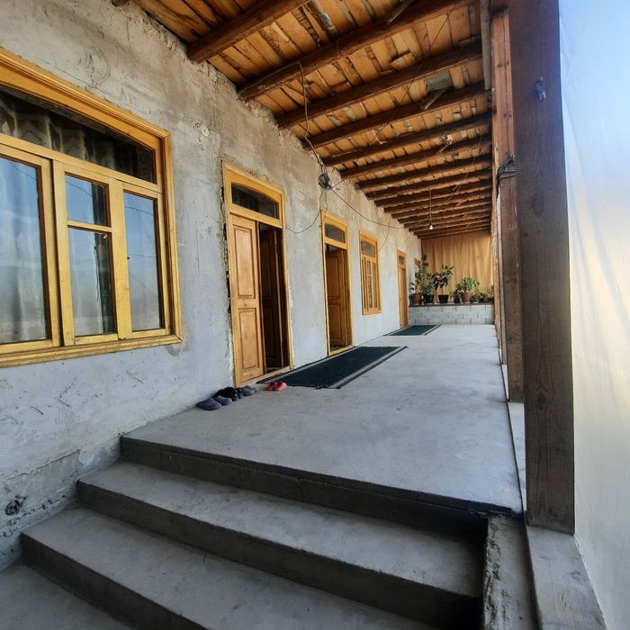 Tayyor yashab turilgan uy joy sotiladi