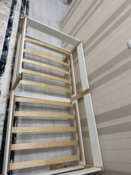 Продам детскую кровать