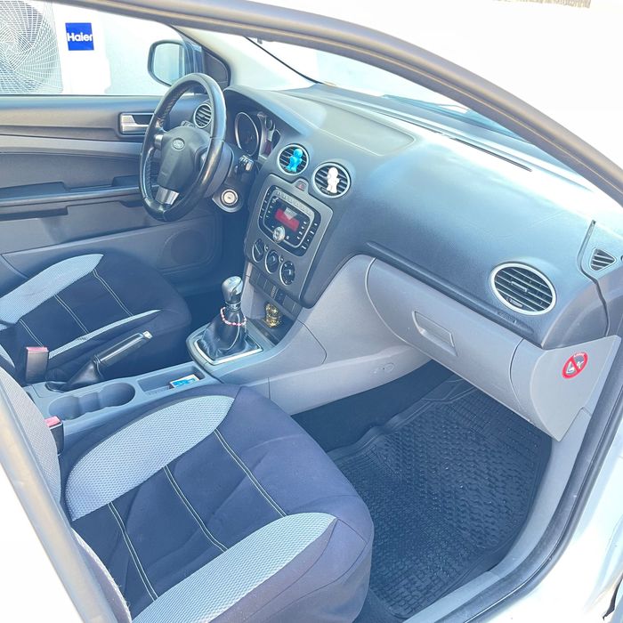 FORD Focus 2009 — imagine 4
