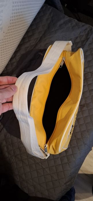 Geanta sala sport 40 x 25 x 15 cm + 10 lei livrarea !!!