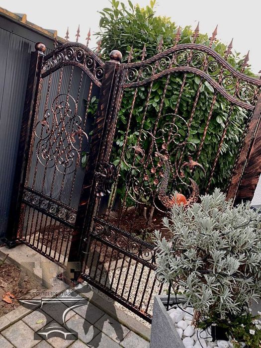 Porti si panouri de gard, calitate superioara