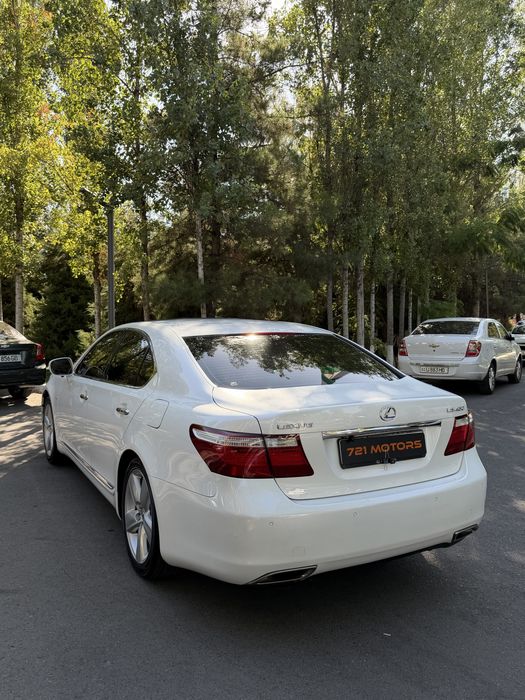 Lexus LS460 V8 Ataman