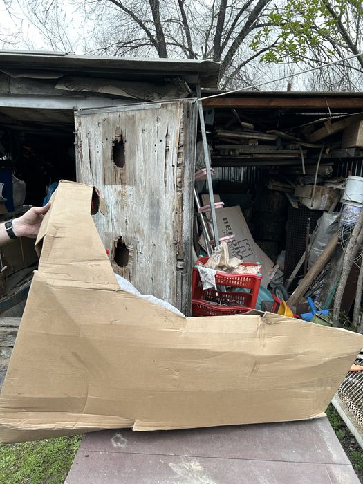 Продам левое переднее крыло на Рено Дастер