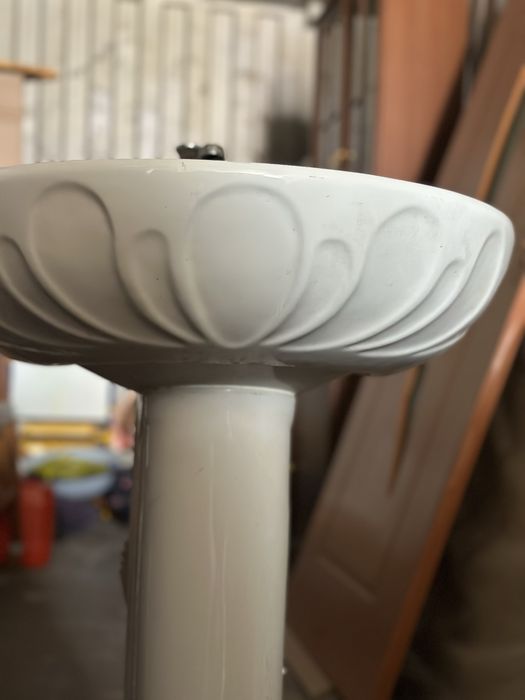 Продам раковину тюльпан