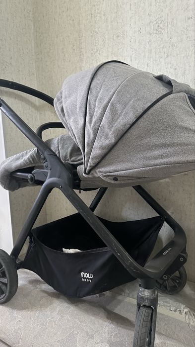 Коляска прогулочная