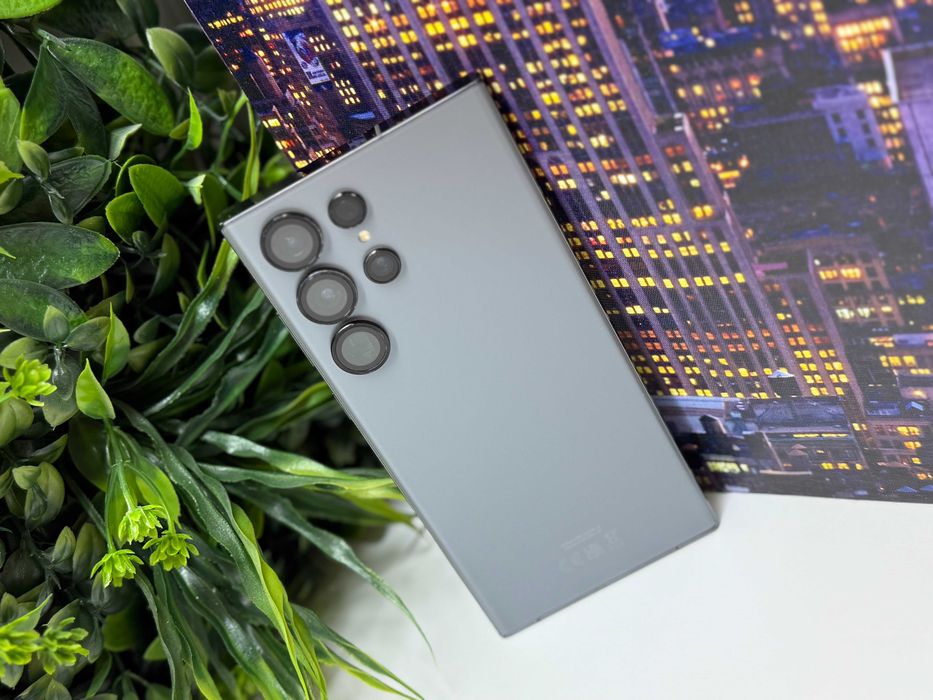 ! КаТо НоВо! Samsung S23 Ultra 256GB Graphite Гаранция