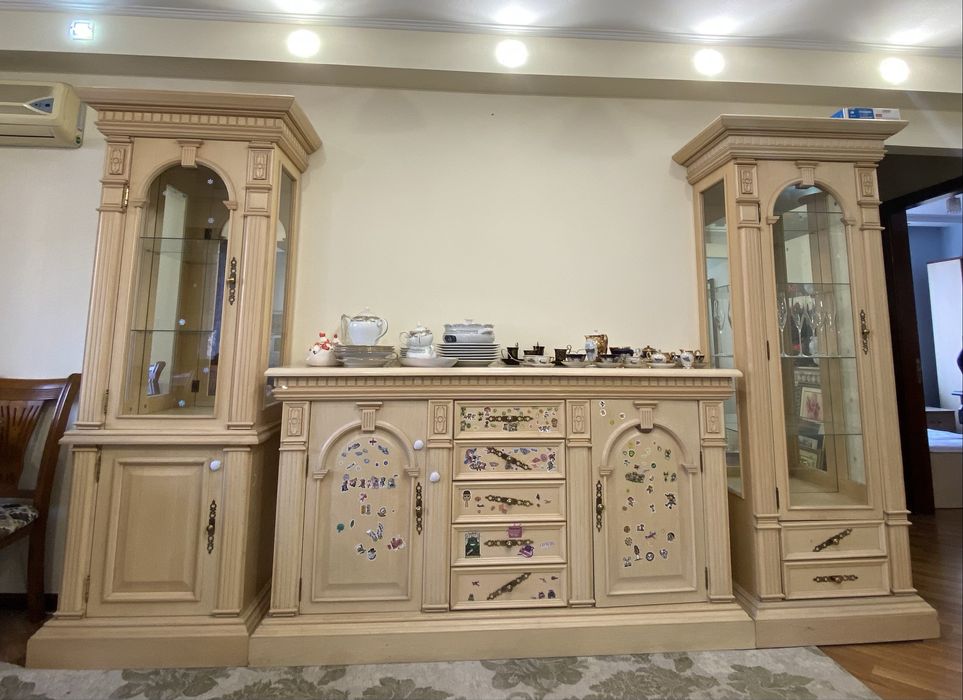 Продам стенку в гостиную