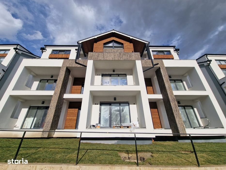 Vand apartament 3 camere nou