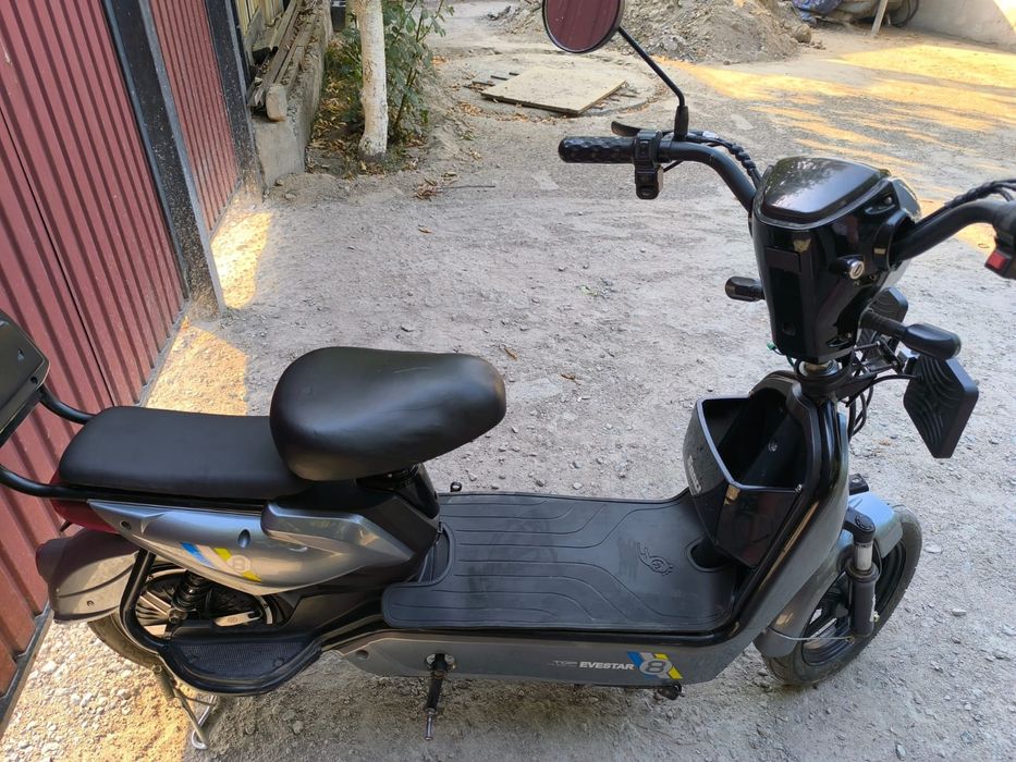 Электроскутер evestar 8