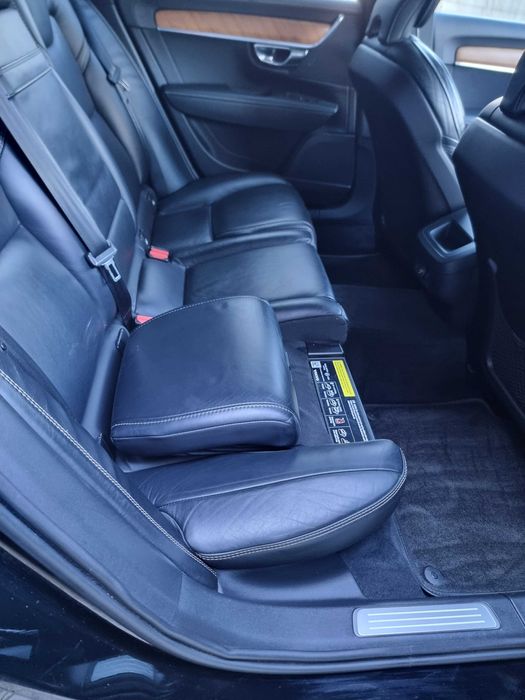 VOLVO V90 D4 Inscription 2020 Automat