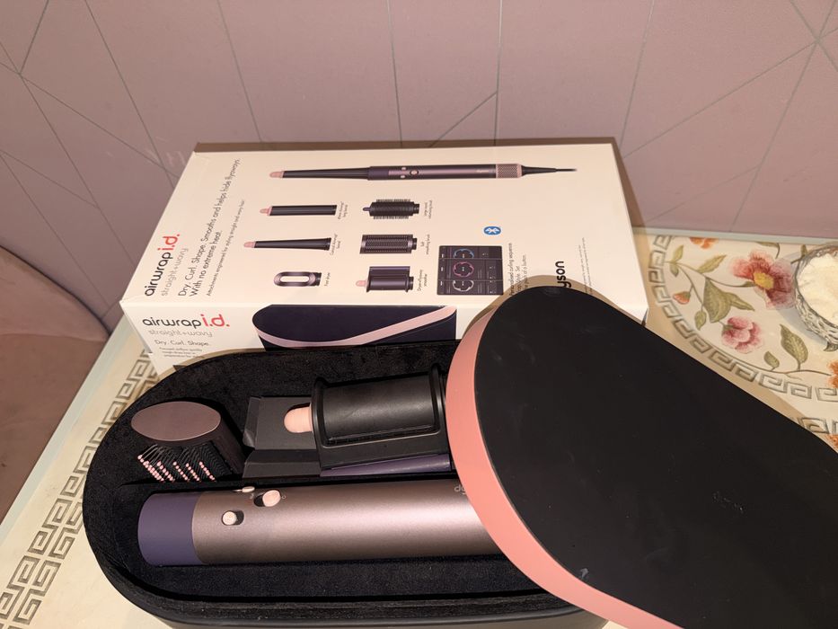 продам Dyson оригинал