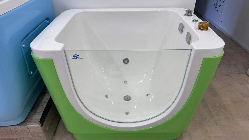 Продам гидро массажеую ванну