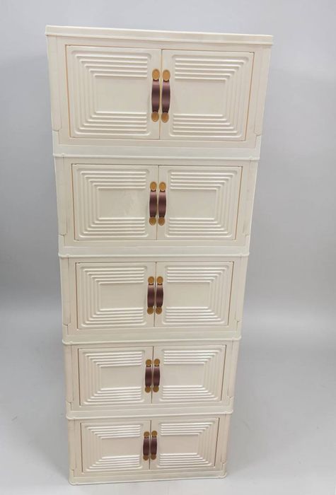 Складной шкаф для хранения вещей 140x50x30 см на колесах

• Компактный