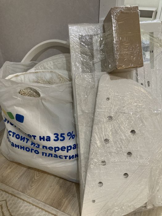 Продам Детскии кровать