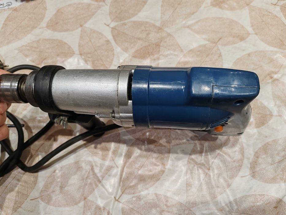 Елпром  упм 2-16 бормашина двускоростна  ударна