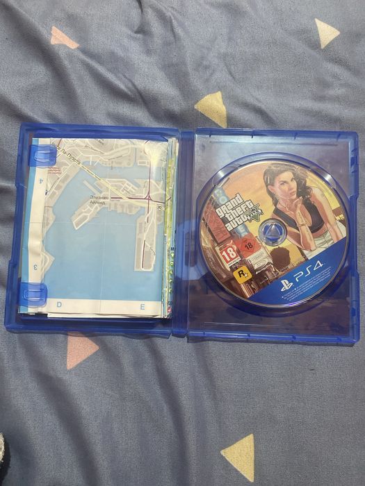 Диск GTA 5 на пс 4
