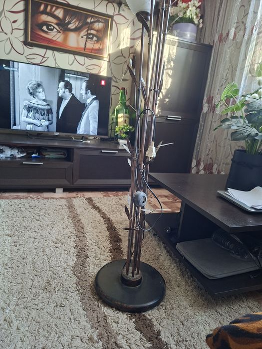 Светильник напольный