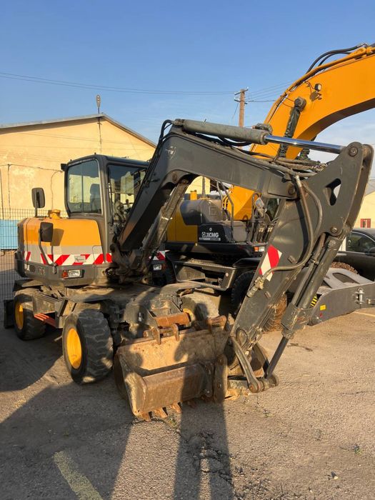 Услуга колесных экскаватор