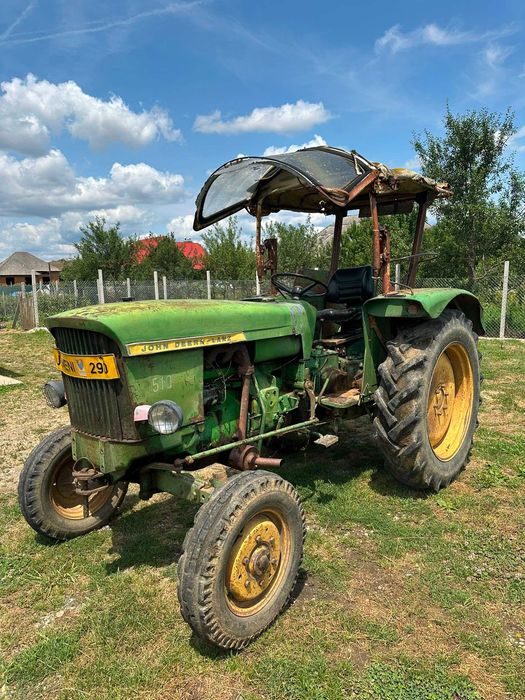 Vând Tractor John Deere Lanz