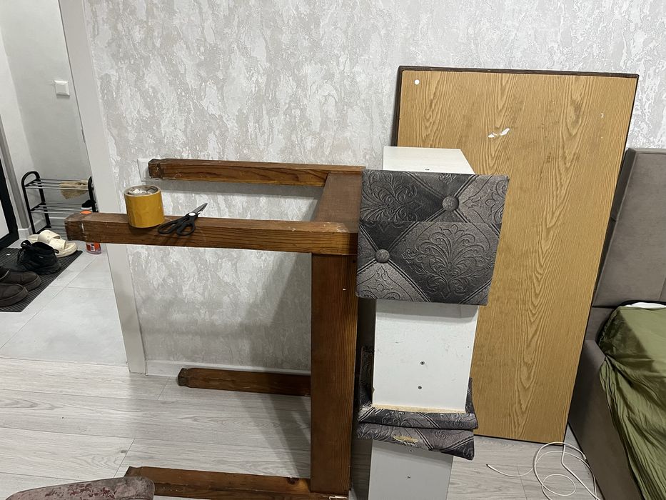 Продается стул со стульями