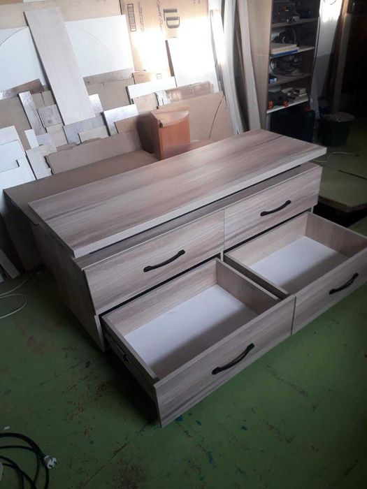 Тумба под телевизор