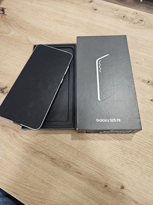 Galaxy S25 FE 5G 128GB NOU