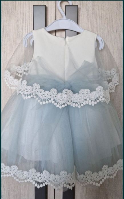 Нарядное платье для девочки