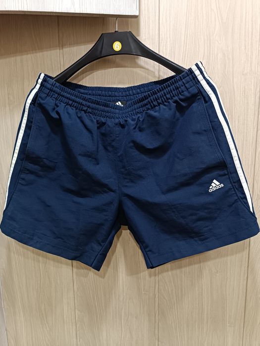 Оригинальные шорты adidas