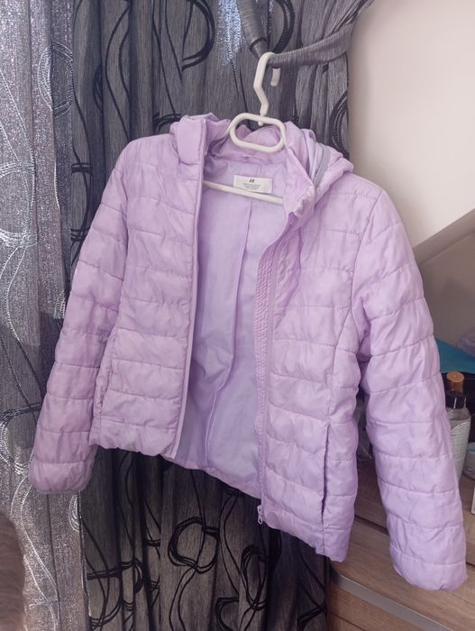 Продавам 3 детски пролетни якета