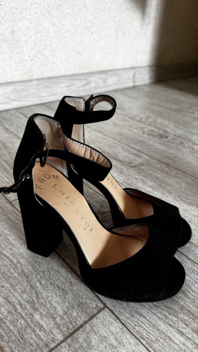 Продам обувь 35-36 размер!