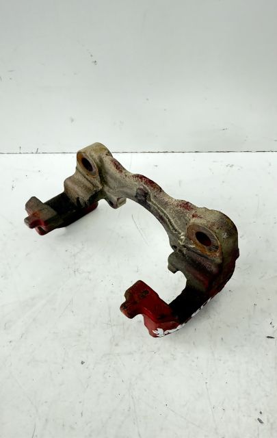 Suport etrier spate dreapta Volkswagen VW Touareg generatia 1 7L