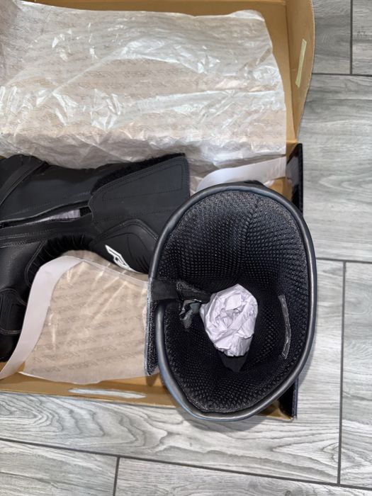 RST S-1 Ghete moto 43