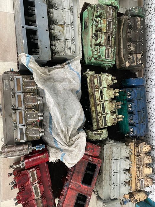 Лубрикаторы насосы многоотводные