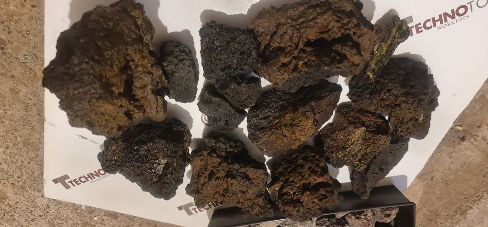 Roca vulcanica acvariu