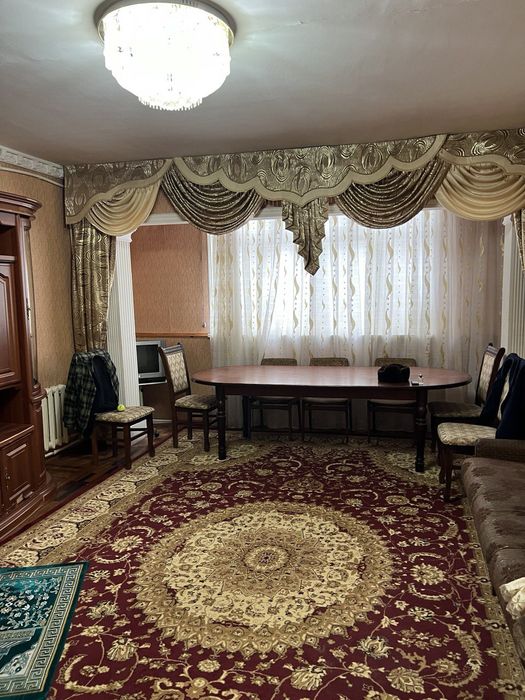 Срочно продаётся квартира 3/6/9 Каракамыш 2/4 Qoraqamish