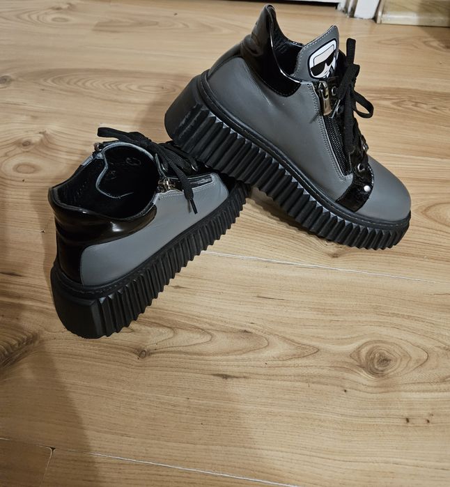 Спортни обувки "Мона Лиза" - 30 евро