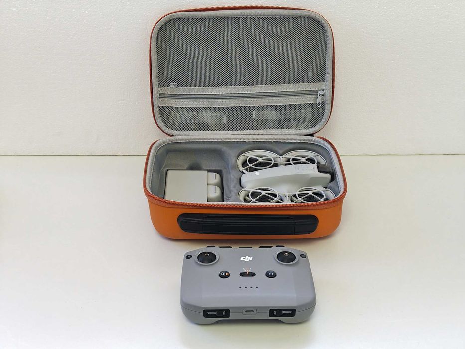 Drona DJI Neo Fly More Combo - Stare excelenta + Cadou geanta Sunnylife