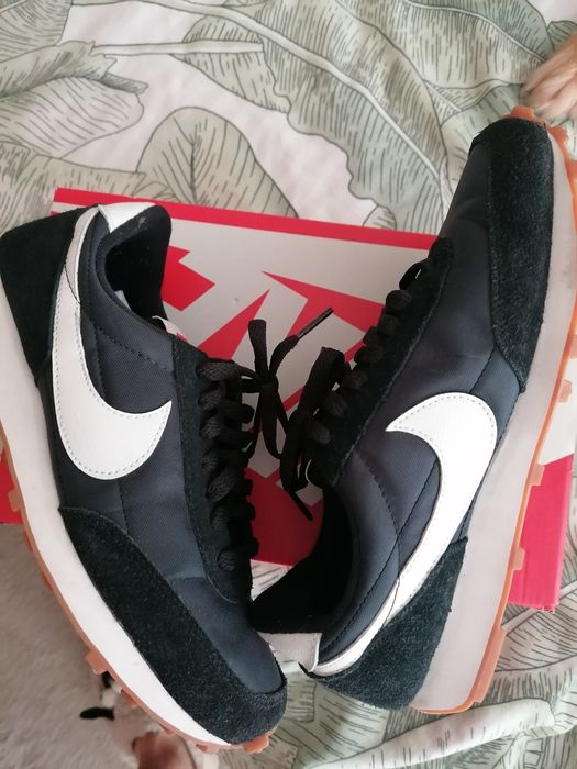 Nike 38 номер. Обувани 2 пъти. 75лв. с преглед и тест.