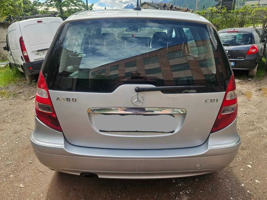 На Части Mercedes W169 A-класа A180CDI 109к.с. 2007г.