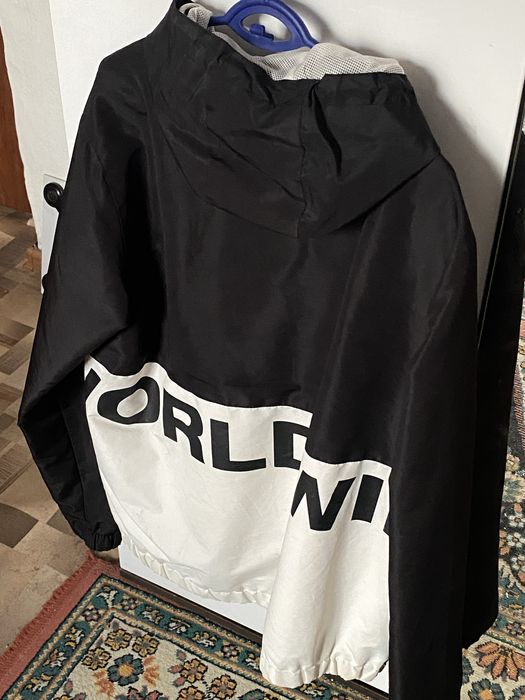 Ветровка сост отличное