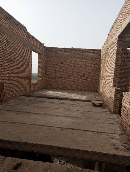 Срочно продаётся недостроенный дом