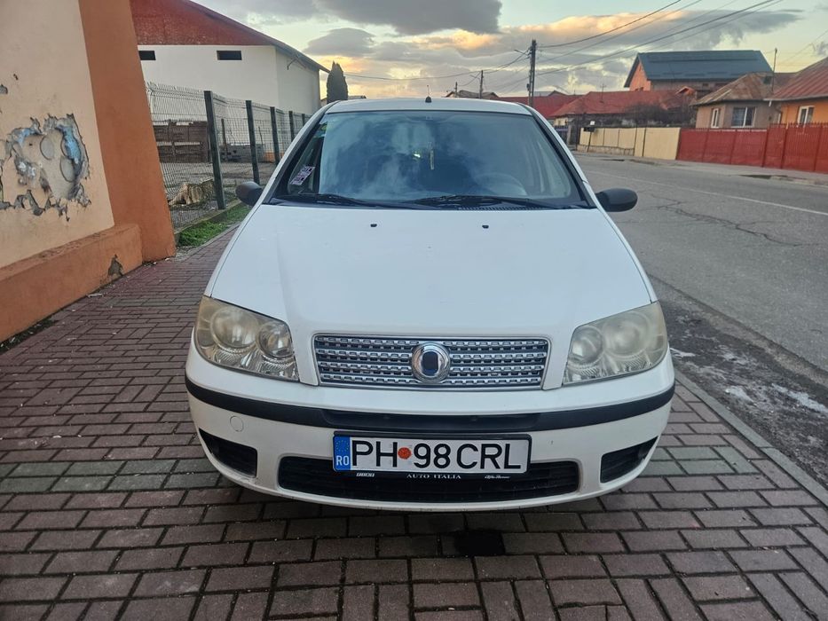 Vand fiat punto 1.4 benzina