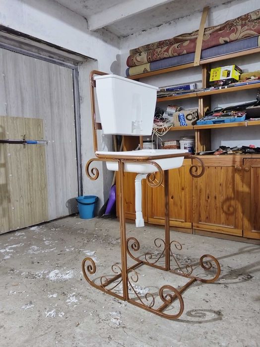 Умывальник уличный.