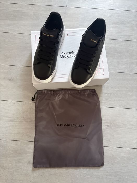 Adidasi Alexander McQueen