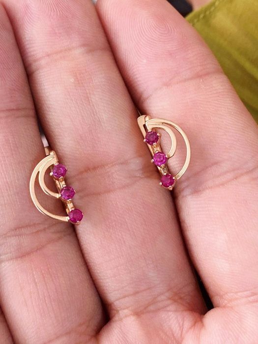 583 proba Sayuz rubin zirak, Moskva zavod. Huddi rasmdagi zirak
Грамм: