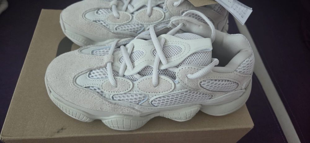 Adidasi yeezy 500,originali,mar 36,noi cu eticheta