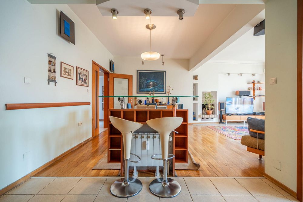 Четиристаен, под наем, Център-НДК