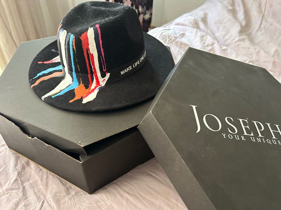 Вълнена дизайнерска шапка